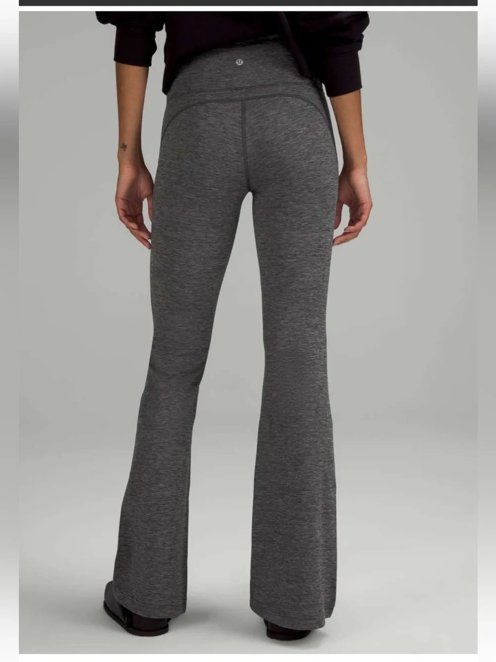Lululemon Groove Super-High-Rise Flared Pant Nulu Heathered Graphite Grey SZ 10